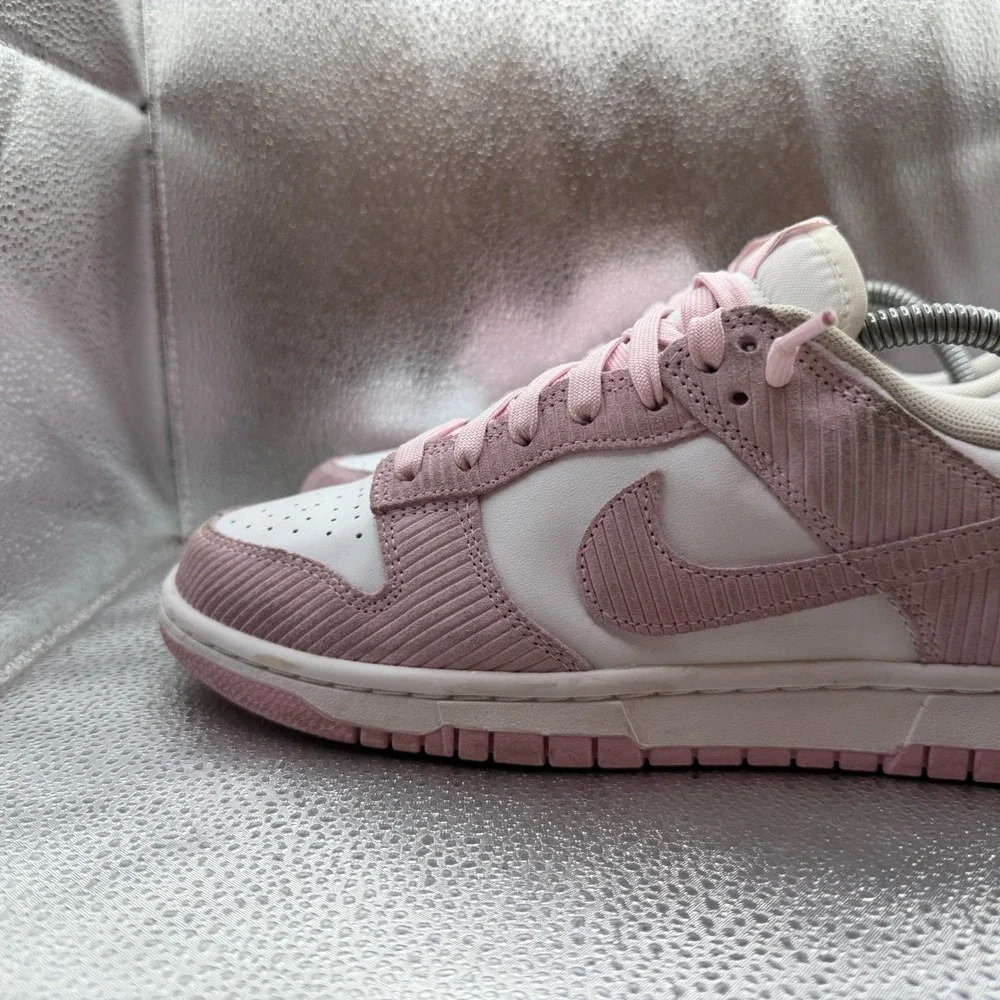Size 10 Nike Dunk Low Pink Corduroy White/Pink Women Sneakers FN7167-100